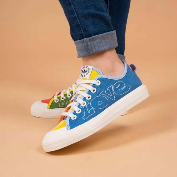 adidas nizza love unites